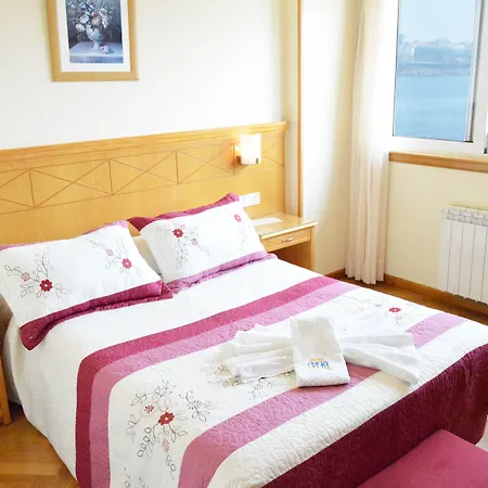 Cristal 2 Hotel La Corogne