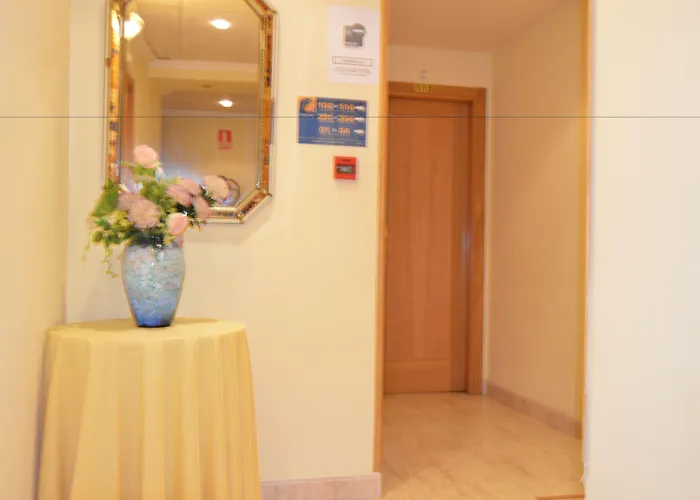 克瑞丝绦2号酒店 2* 拉科鲁尼亚