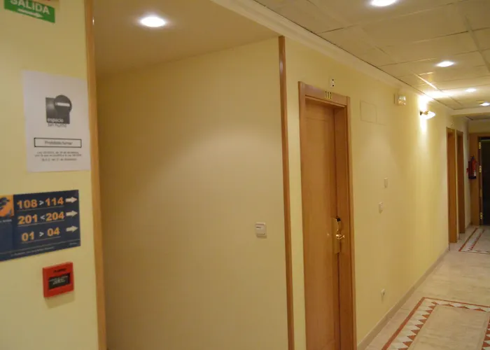 酒店 克瑞丝绦2号酒店 2*