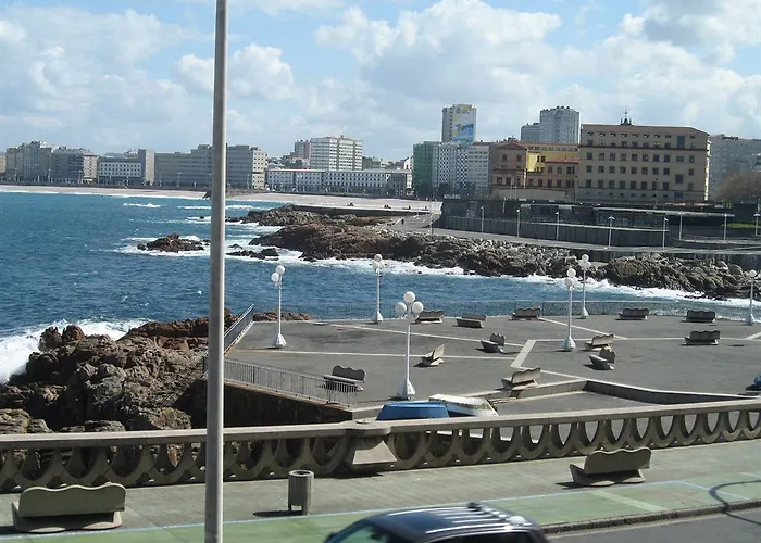 克瑞丝绦2号酒店 2*